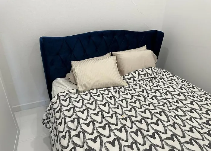 Countryside & Sea In One *